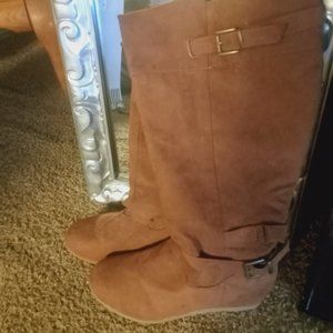 Brown boots